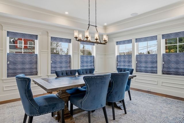 34 Bow St, Lexington, MA 02420