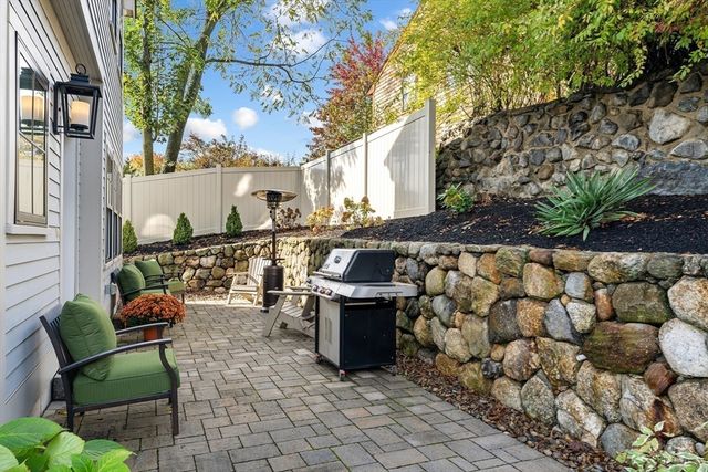 34 Bow St, Lexington, MA 02420