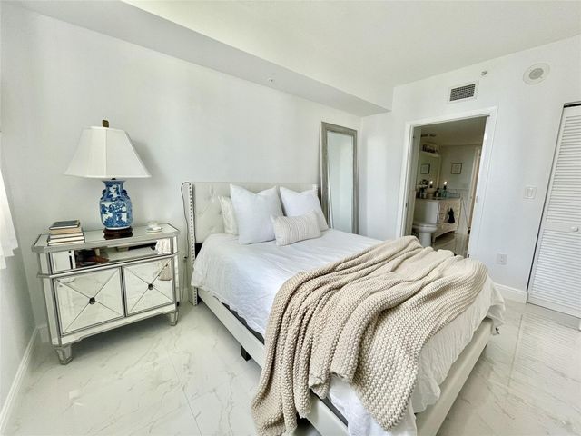 3020 NE 32nd Avenue 905, Fort Lauderdale, FL 33308