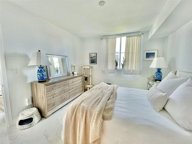 3020 NE 32nd Avenue 905, Fort Lauderdale, FL 33308