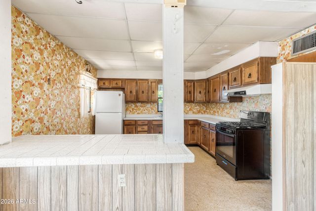 104 W ALLEN Street, Tombstone, AZ 85638