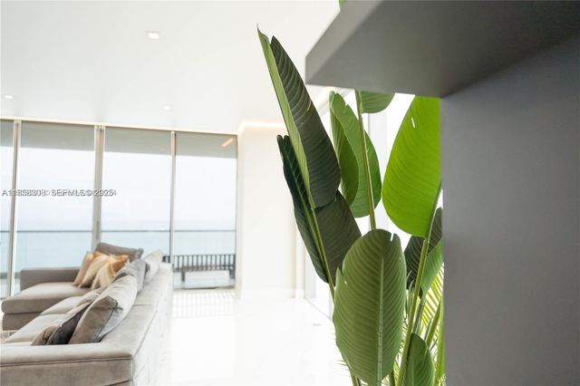 18501 Collins Avenue 1104, Sunny Isles Beach, FL 33160