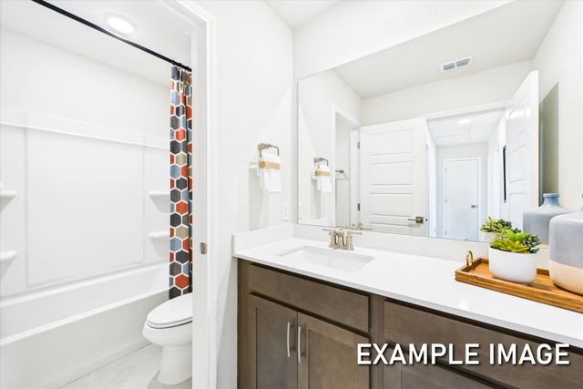 3525 Hank Drive, Heartland, TX 75126