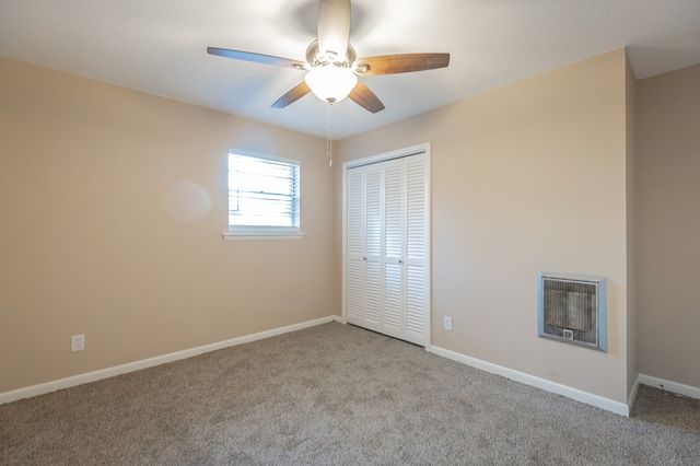 230 NE Indian Dr, Dalton, GA 30721