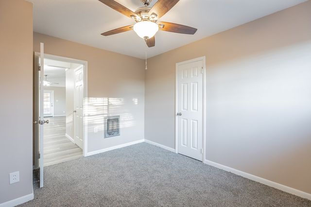 230 NE Indian Dr, Dalton, GA 30721