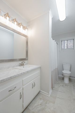 230 NE Indian Dr, Dalton, GA 30721