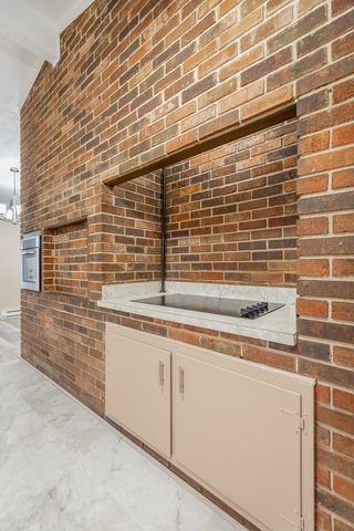 230 NE Indian Dr, Dalton, GA 30721