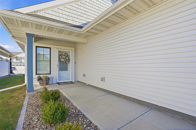 762 Clover Hill Drive, North Liberty, IA 52317