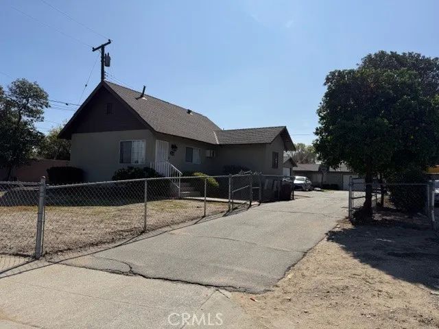 1242 W Orange Grove, Pomona, CA 91768