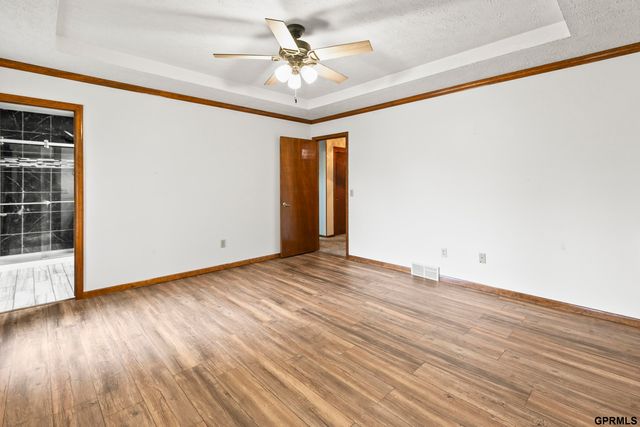 3728 Schuemann Drive, Bellevue, NE 68123