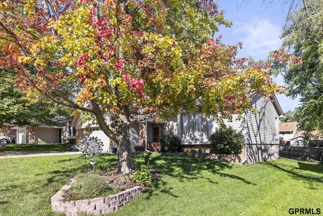 3728 Schuemann Drive, Bellevue, NE 68123