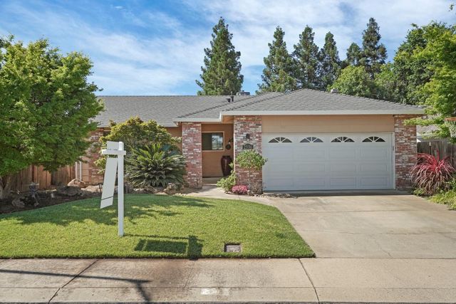 2536 Bayberry Dr, Lodi, CA 95242