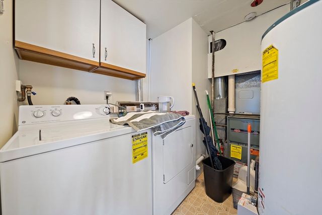 25 Oceanside Drive 25, Hull, MA 02045