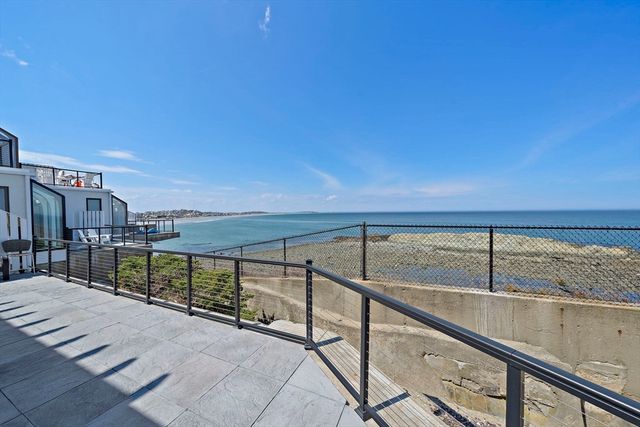 25 Oceanside Drive 25, Hull, MA 02045