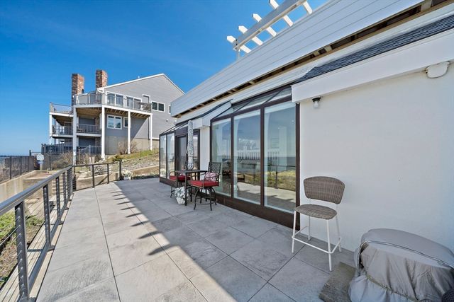 25 Oceanside Drive 25, Hull, MA 02045
