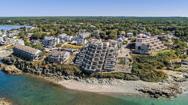 25 Oceanside Drive 25, Hull, MA 02045