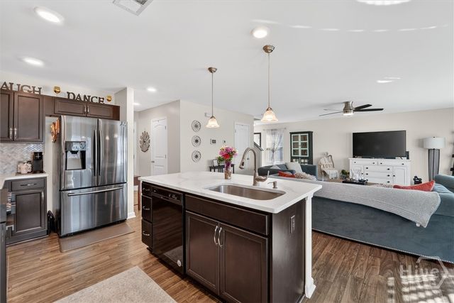 101 Burnt Oak Road, Port Wentworth, GA 31407