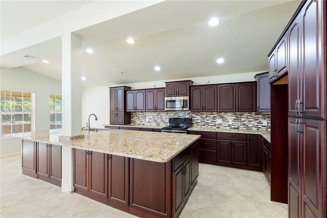 6316 W Hefner Road, Oklahoma City, OK 73162
