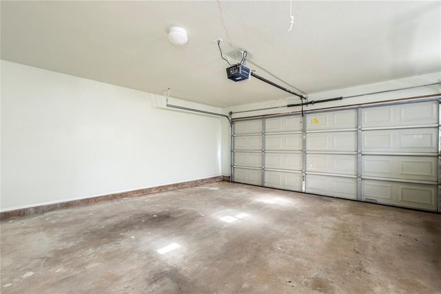 6316 W Hefner Road, Oklahoma City, OK 73162