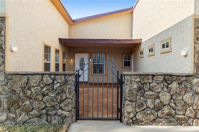 6316 W Hefner Road, Oklahoma City, OK 73162
