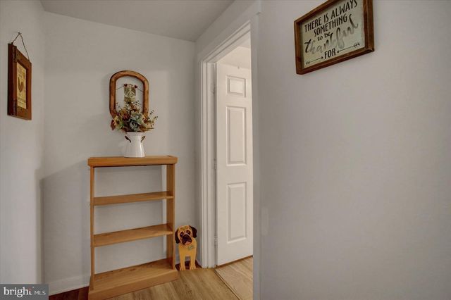 16458 FAIRVIEW RD, Hagerstown, MD 21740