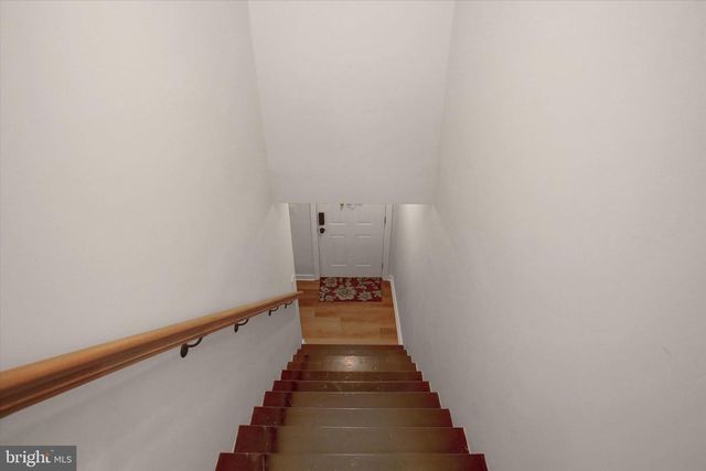16458 FAIRVIEW RD, Hagerstown, MD 21740