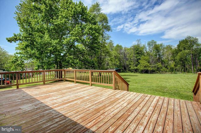 16458 FAIRVIEW RD, Hagerstown, MD 21740