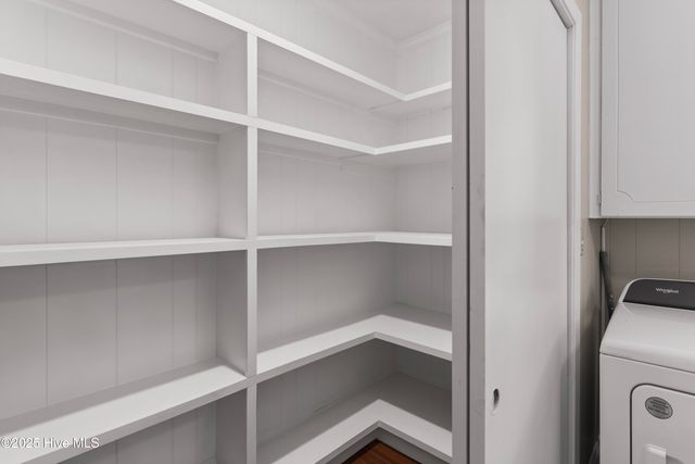 114 W Murray Street, Wallace, NC 28466