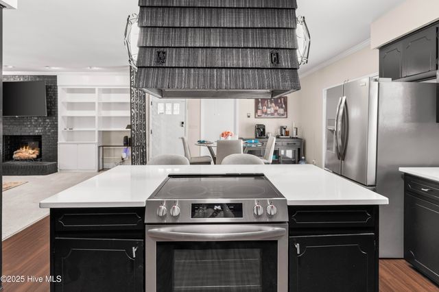 114 W Murray Street, Wallace, NC 28466