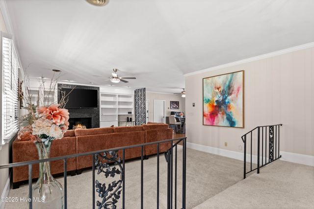 114 W Murray Street, Wallace, NC 28466