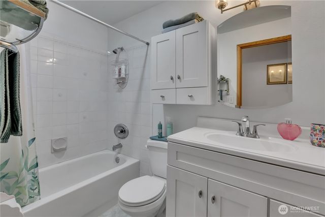 7316 Eustis Hunt Road, Spanaway, WA 98387