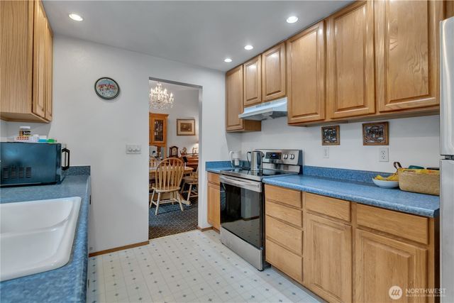 7316 Eustis Hunt Road, Spanaway, WA 98387