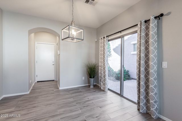 4963 W ESCUDA Drive, Glendale, AZ 85308