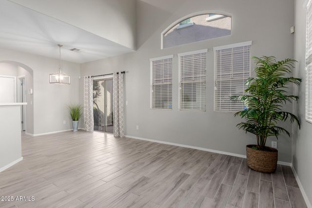 4963 W ESCUDA Drive, Glendale, AZ 85308