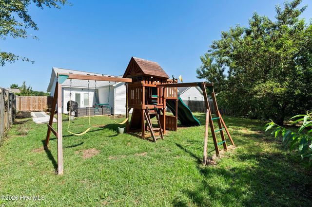 3324 Greenridge Way, Leland, NC 28451