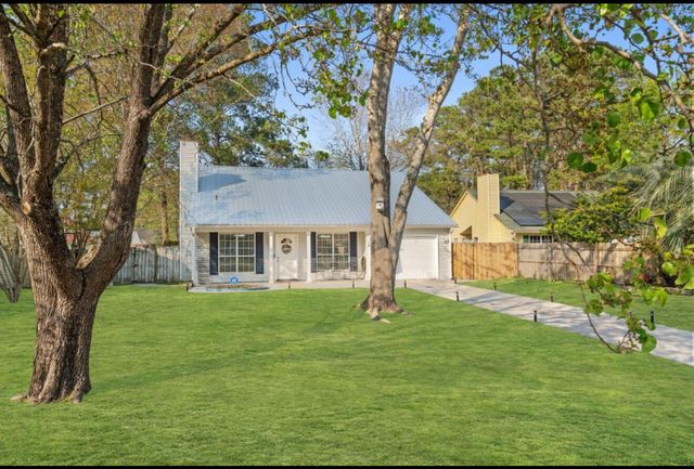 309 Regent Street, Summerville, SC 29483