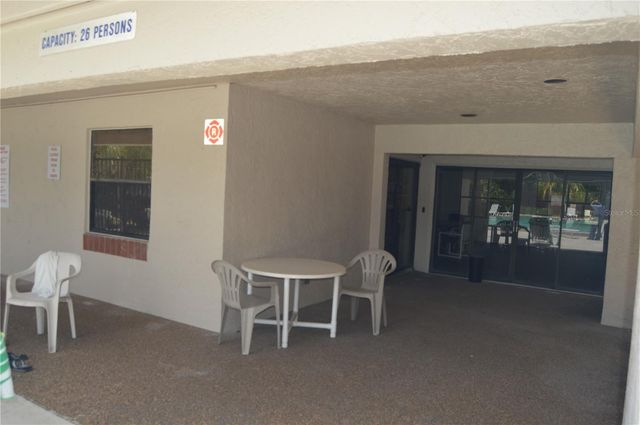 2971 ESTANCIA BOULEVARD 412, Clearwater, FL 33761