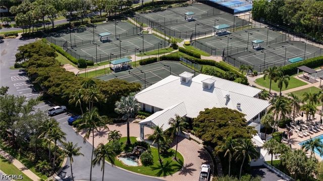 1118 Sweetwater LN 1305, Naples, FL 34110