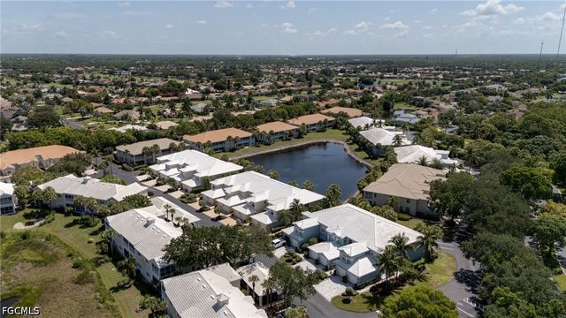 1118 Sweetwater LN 1305, Naples, FL 34110