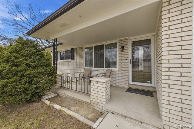 35009 SHELL Drive, Sterling Heights, MI 48310