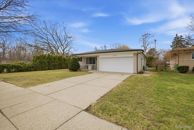 35009 SHELL Drive, Sterling Heights, MI 48310