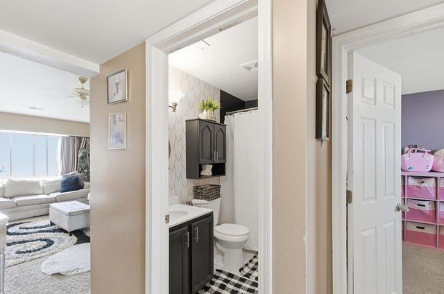 30813 Hidden Pines Lane, Roseville, MI 48066
