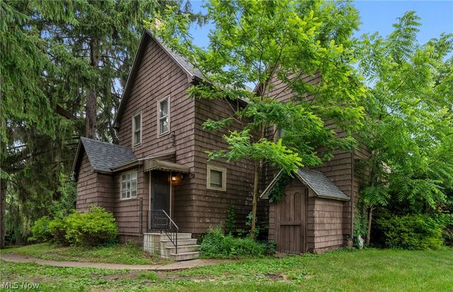 403 Barrett Road, Berea, OH 44017