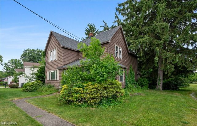 403 Barrett Road, Berea, OH 44017