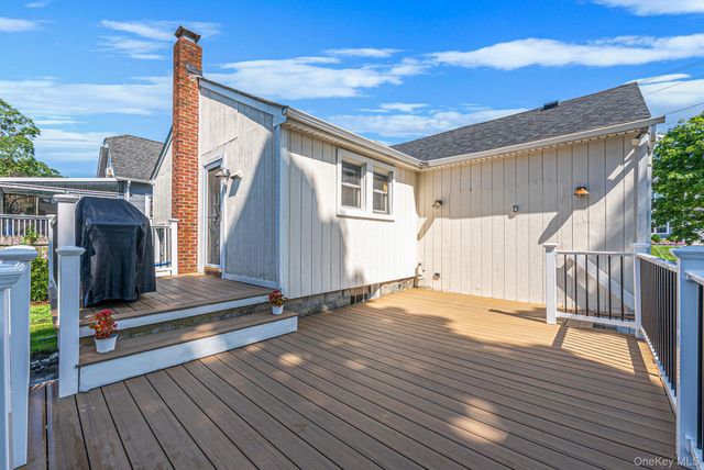 26 Sawyer Avenue, West Babylon, NY 11704
