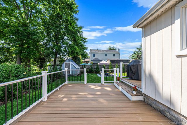 26 Sawyer Avenue, West Babylon, NY 11704