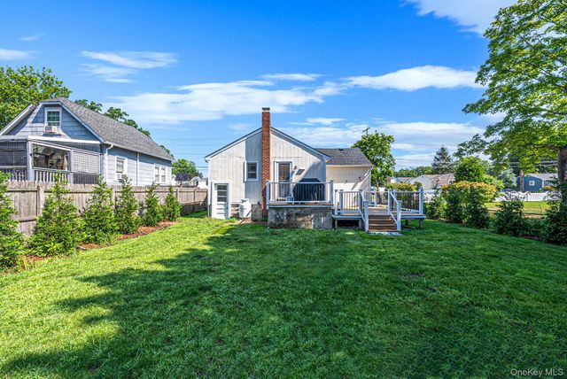 26 Sawyer Avenue, West Babylon, NY 11704