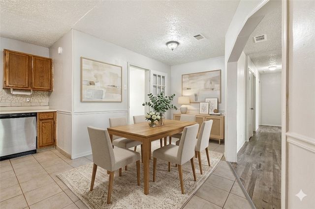 1302 East 23rd Street, Bryan, TX 77803