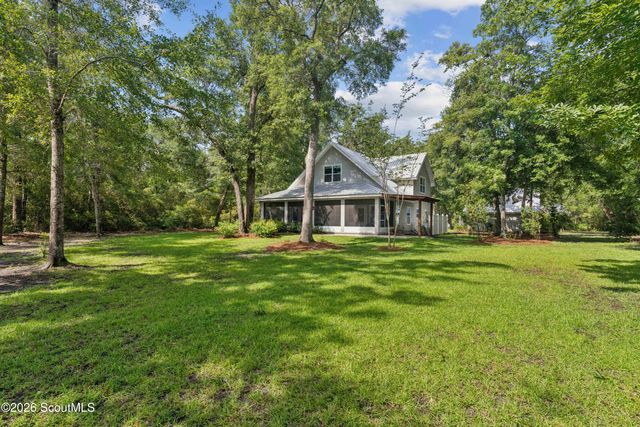 394 River Pl Drive, Waverly, GA 31565
