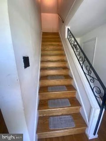 421 IRVING ST, Moorestown, NJ 08057